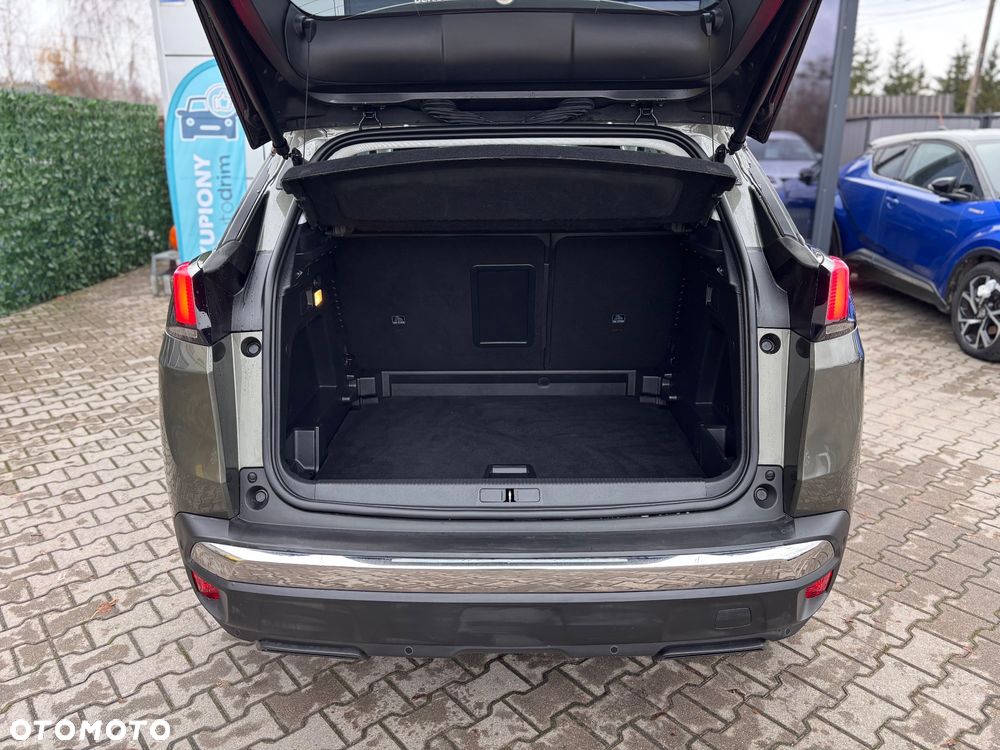 Peugeot 3008 1.6 BlueHDi Allure S&S EAT6 - 36