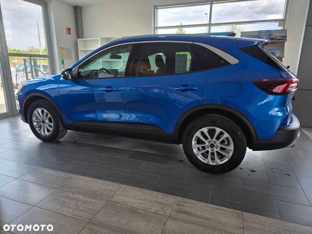 Ford Kuga - 4