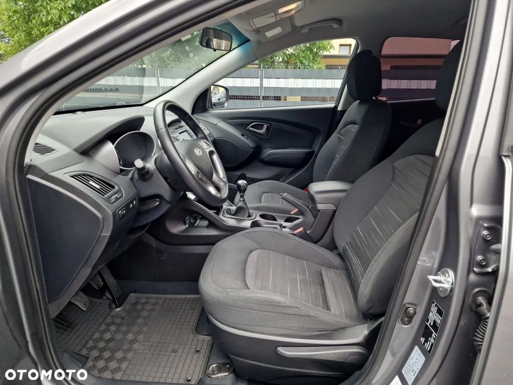 Hyundai ix35 1.7 CRDi 2WD blue Style - 14