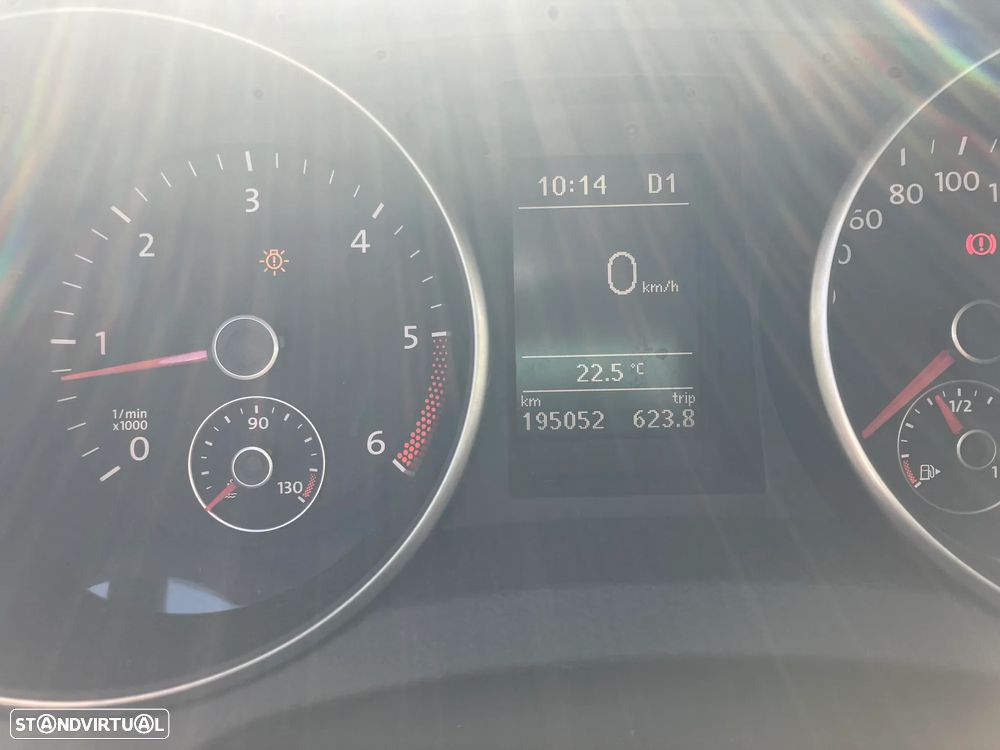 VW Golf 1.6 TDi Confortline DSG - 8