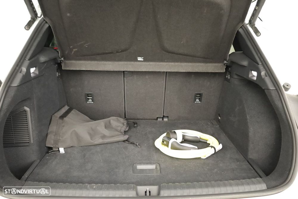 Cupra Terramar 1.5 e-Hybrid DSG - 23