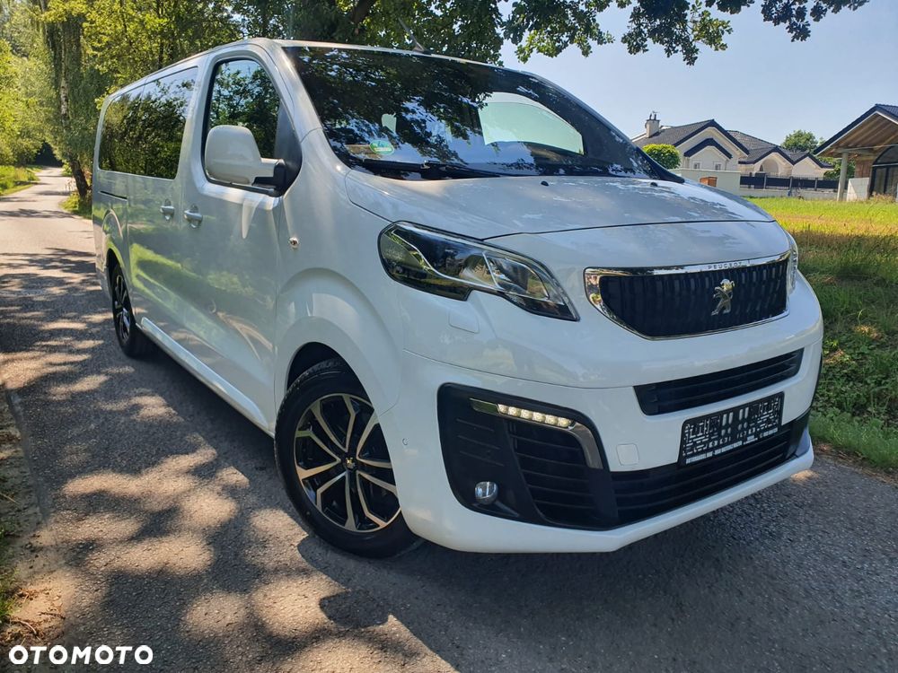 Peugeot Traveller L2 2.0 Allure - 2