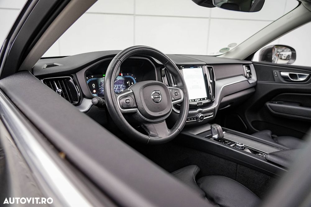 Volvo XC 60 B4 D AWD Geartronic Inscription - 25