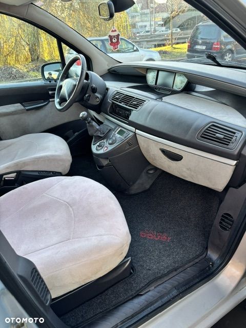Citroën C8 - 16