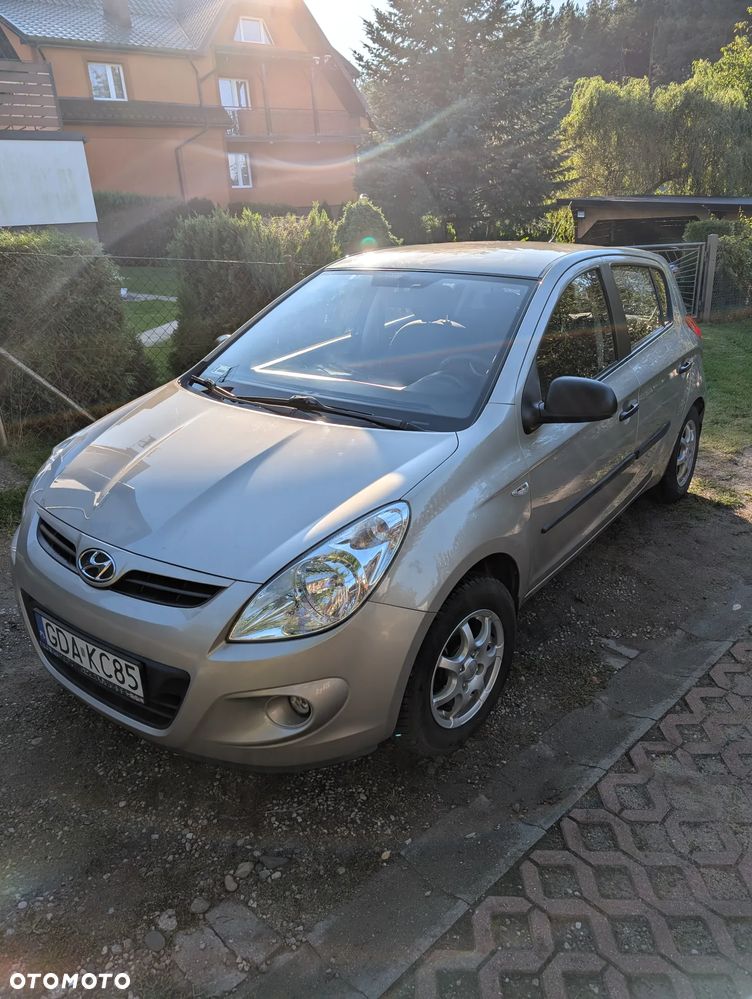 Hyundai I20 2010 photo 5