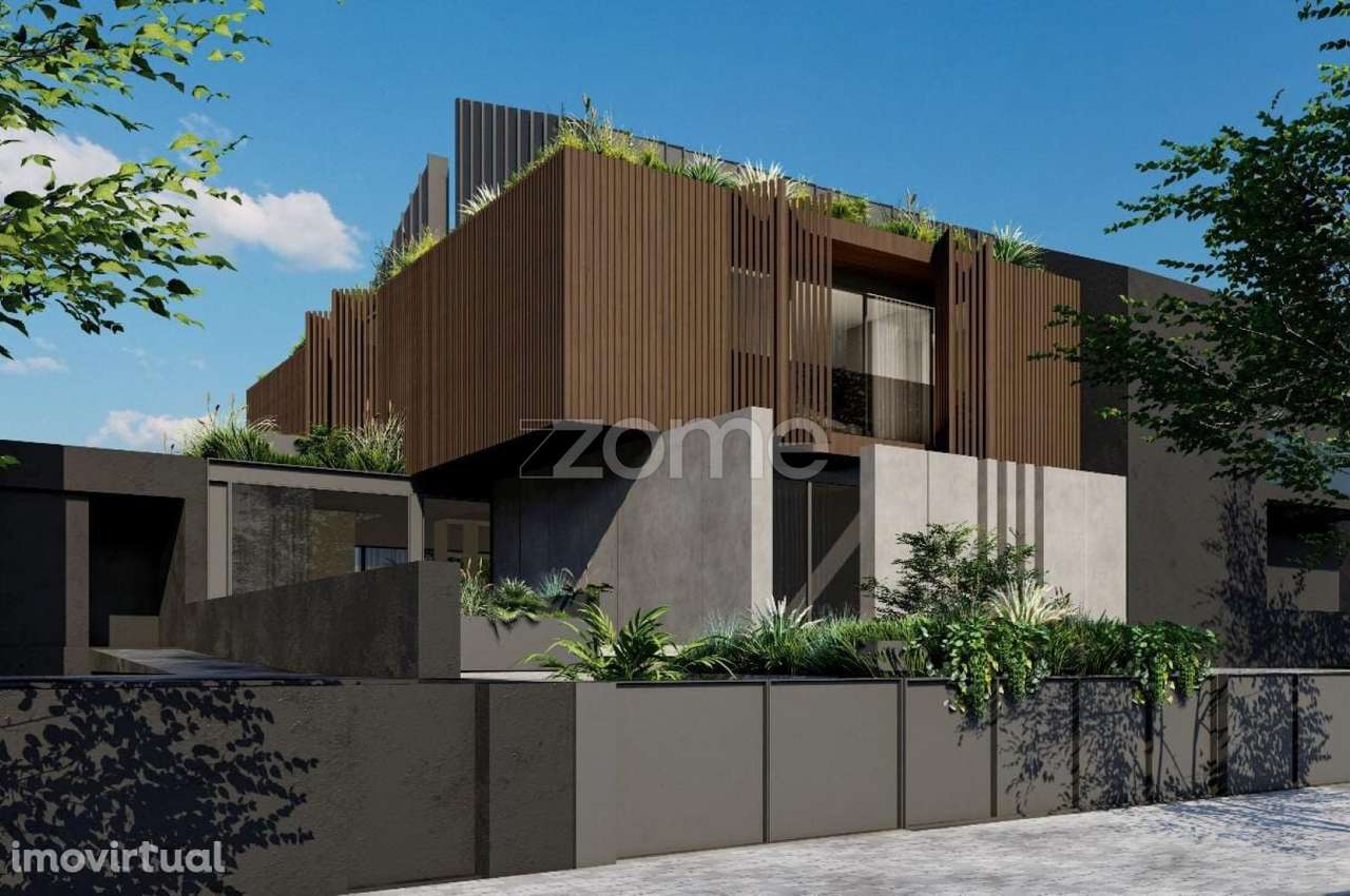 Moradia de 4 Suites e Piscina, em Construção na Praia da Barra, Ave... - Grande imagem: 2/24