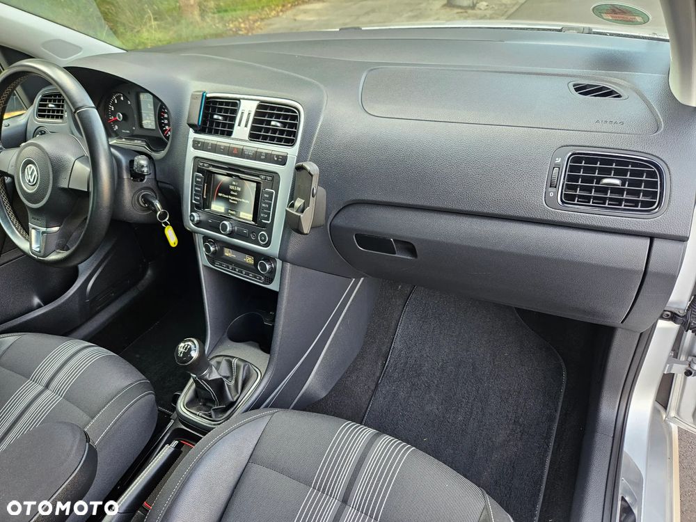 Volkswagen Polo 1.2 TSI Highline - 23