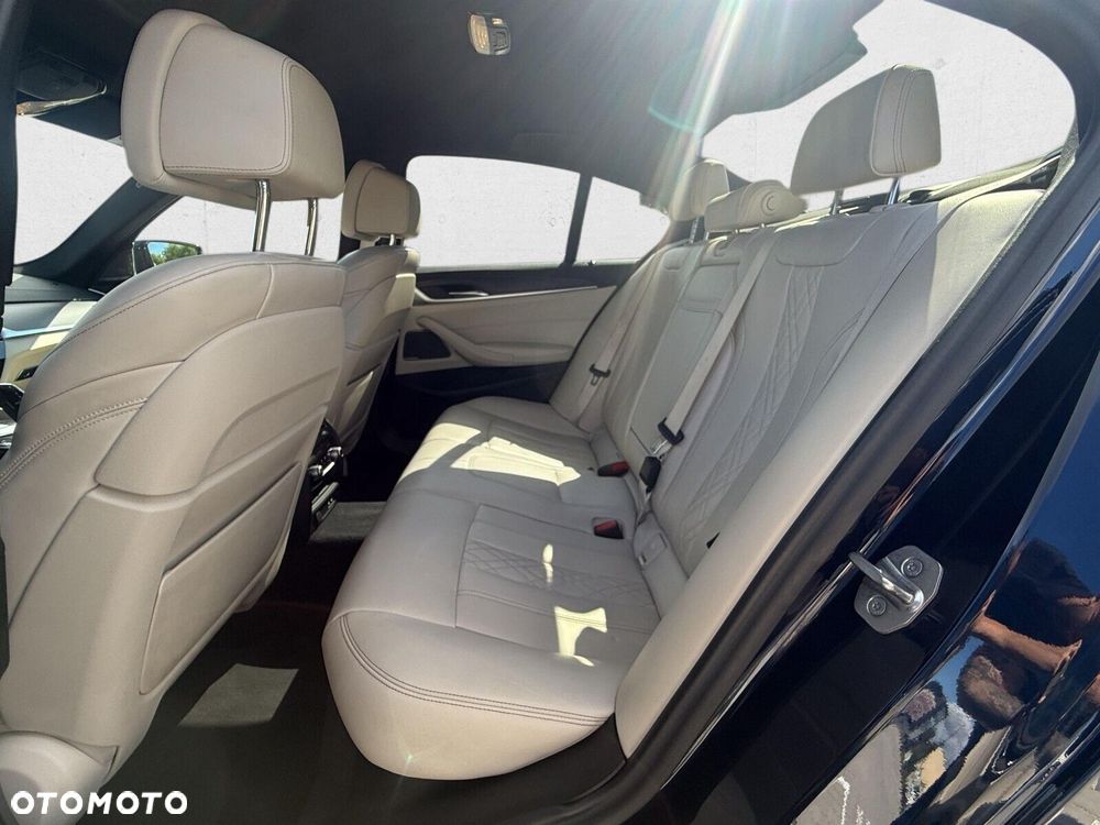 BMW Seria 5 - 22