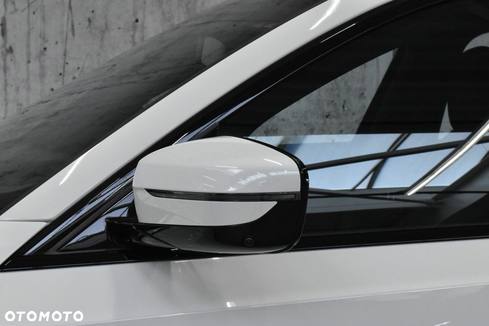 BMW Seria 3 320d xDrive mHEV sport - 30