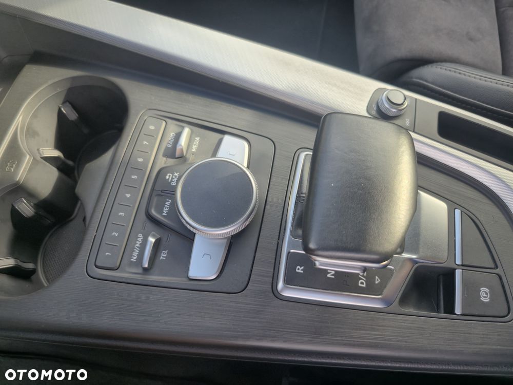Audi A4 Avant 2.0 TDI S tronic sport - 10