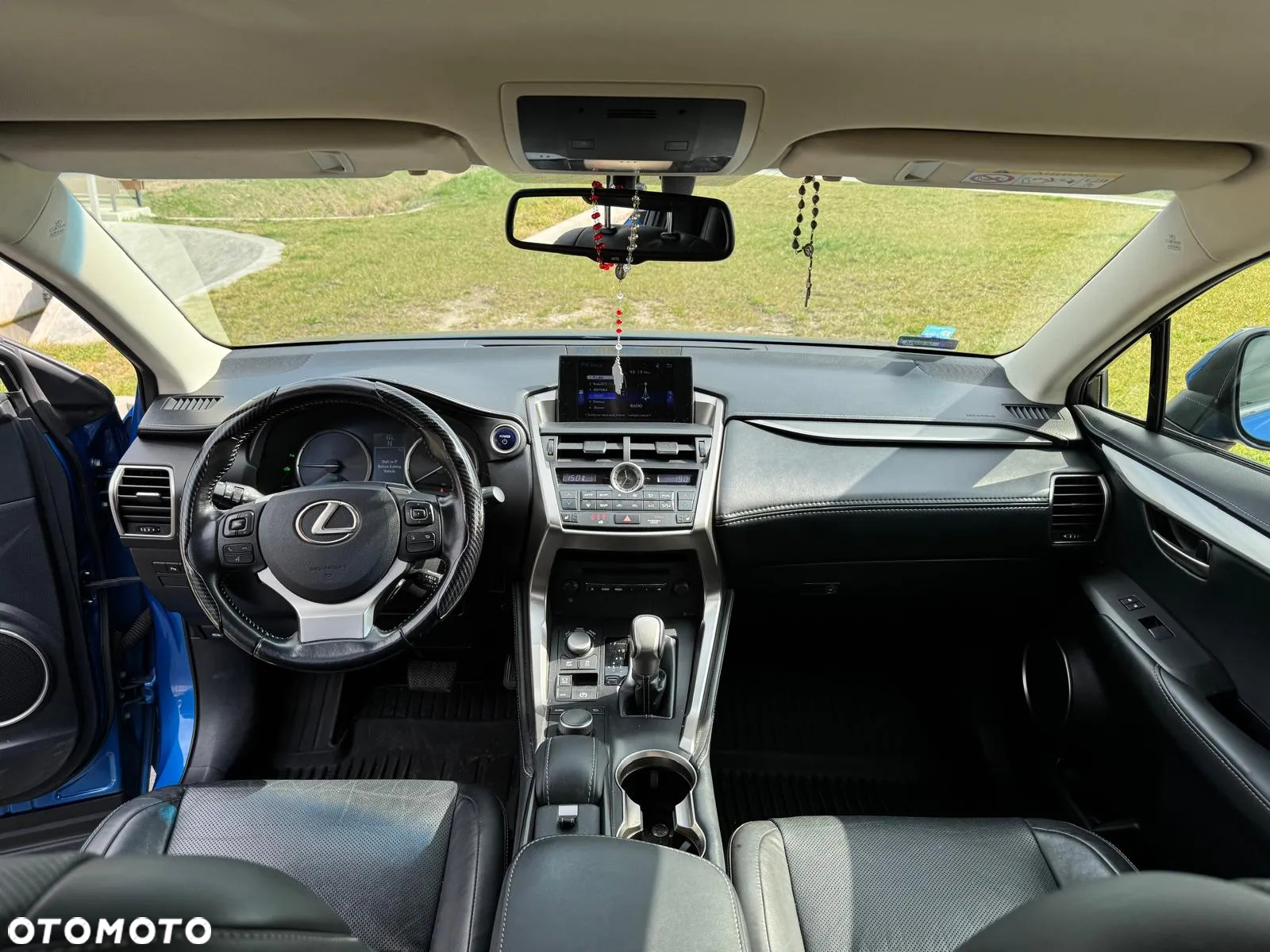 Lexus NX 300h Comfort AWD - 35