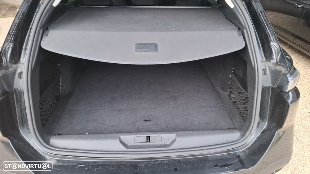 Peugeot 308 SW BlueHDi 130 EAT8 Stop & Start Allure Pack - 14