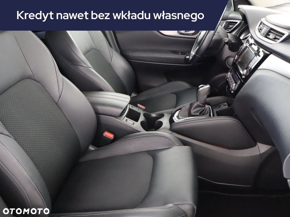 Nissan Qashqai - 11