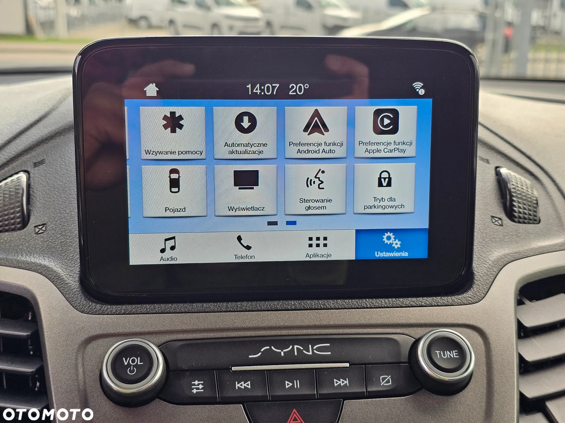 Ford Tourneo Connect Grand - 22