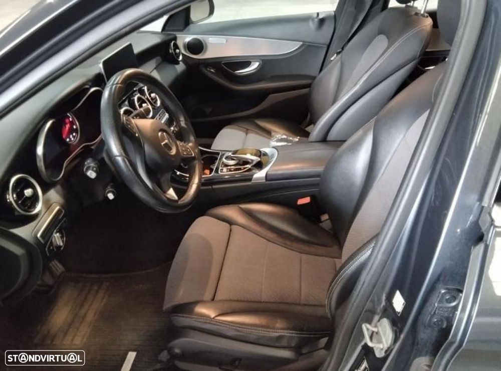 Mercedes-Benz C 220 - 4