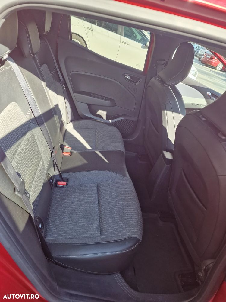 Renault Clio V TCe 90 Techno - 13