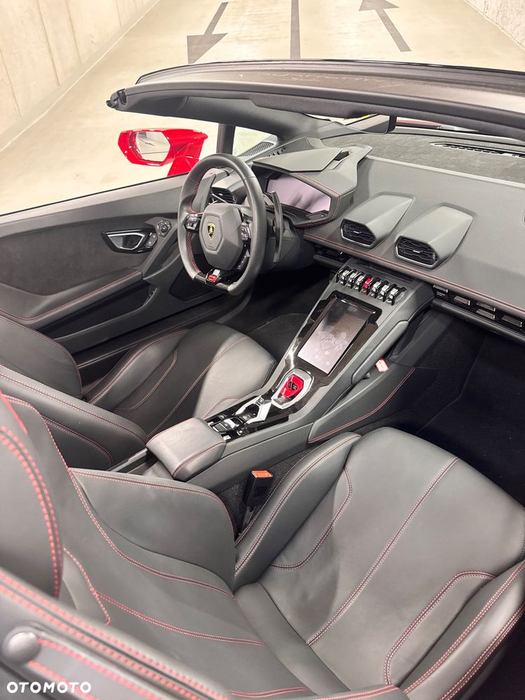 Lamborghini Huracan EVO - 11