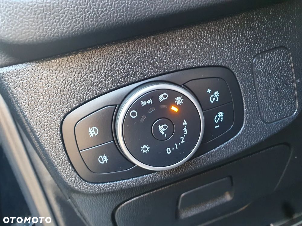 Ford Focus 1.5 EcoBlue STart-Stopp-System ST-LINE X - 21