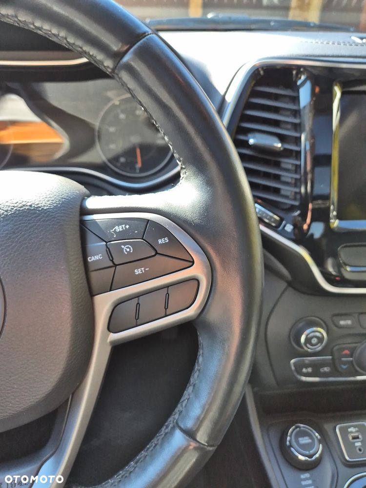 Jeep Cherokee 3.2 V6 Active Drive I Limited - 23