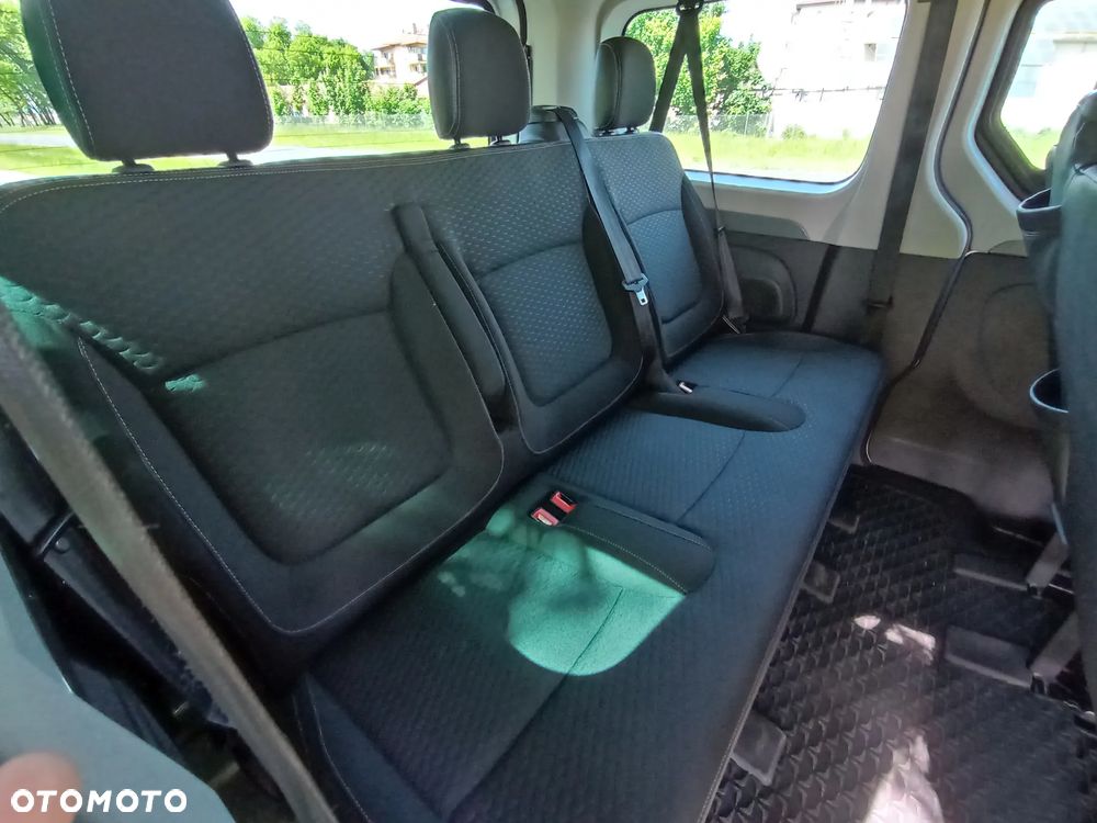 Opel Vivaro - 33