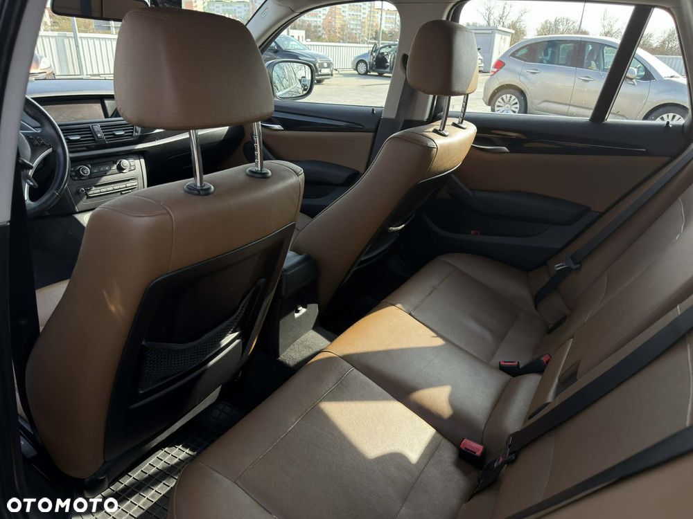 BMW X1 - 11