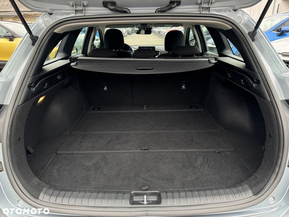 Kia Ceed 1.5 T-GDI M - 14