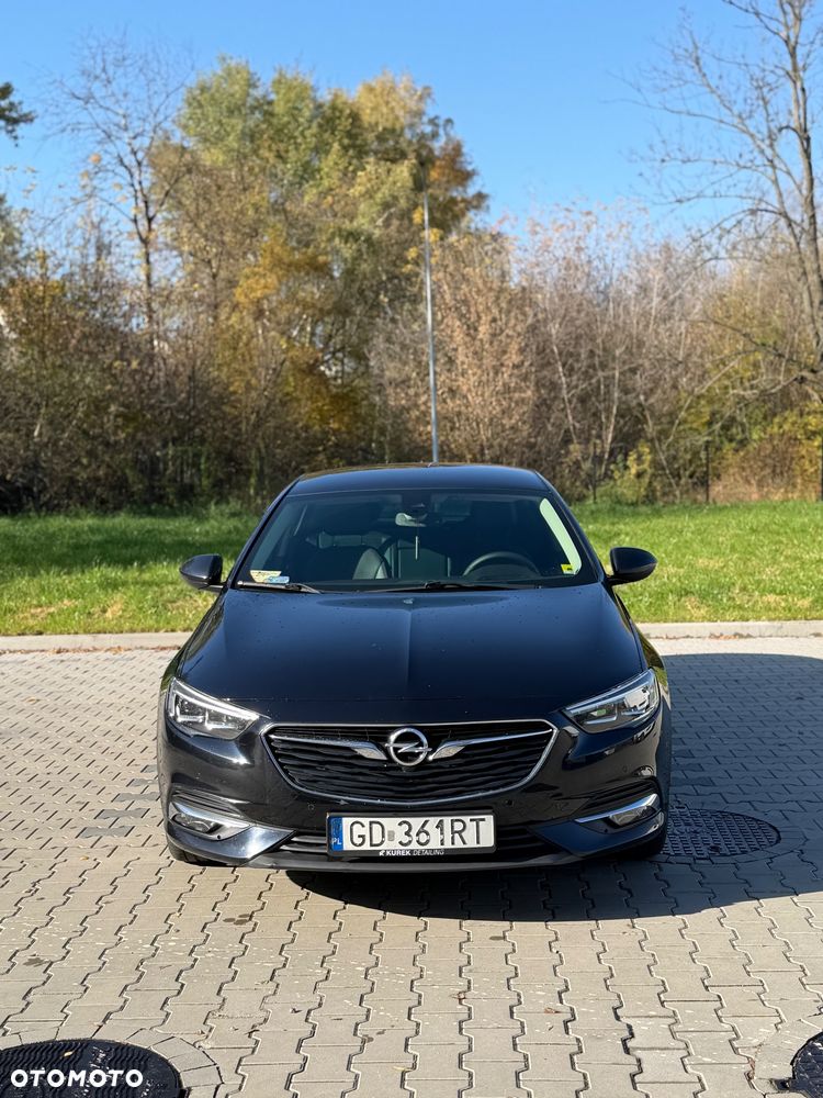 Opel Insignia - 2