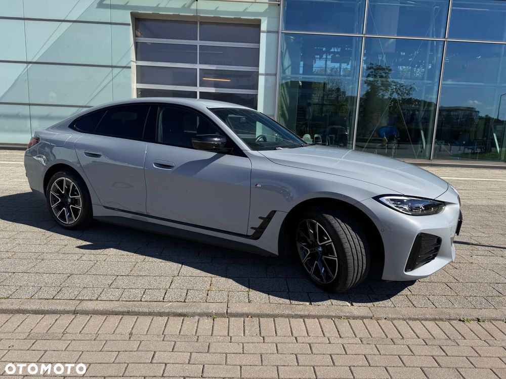 BMW i4 80.7kWh eDrive 35 M Sport - 1