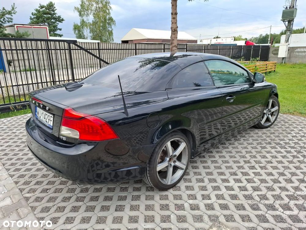 Volvo C70 T5 Momentum - 12