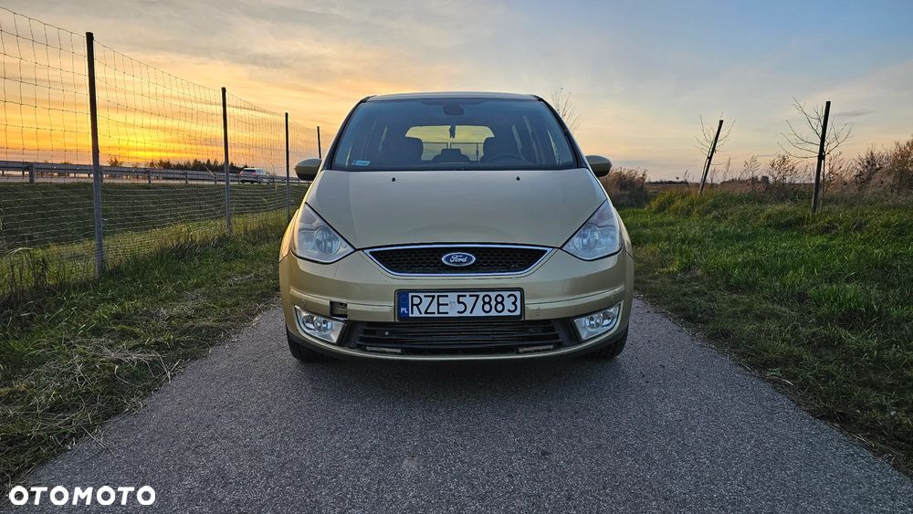 Ford Galaxy 2.0 TDCi Ghia - 2