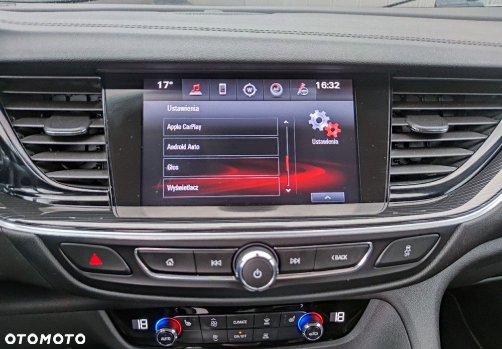 Opel Insignia - 21