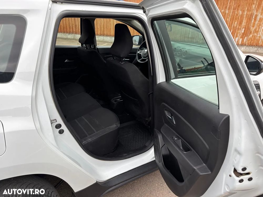 Dacia Duster 1.5 Blue dCi 4WD Comfort - 14