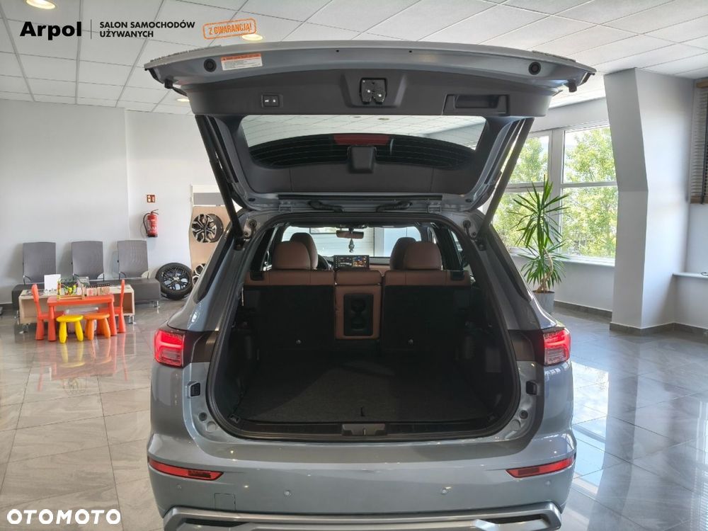 Mitsubishi Outlander Instyle Plus - 36