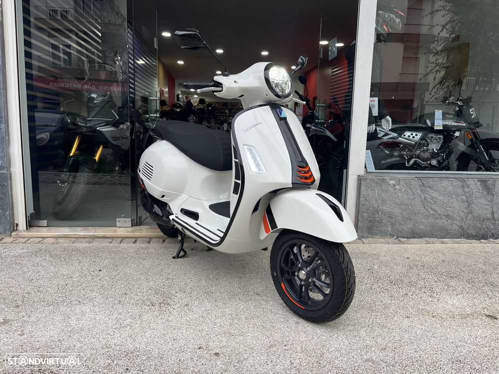 Vespa GTS Super Sport 310 - MOTA DE SERVIÇO !! - DESDE 95 EUR / MÊS !! - 11
