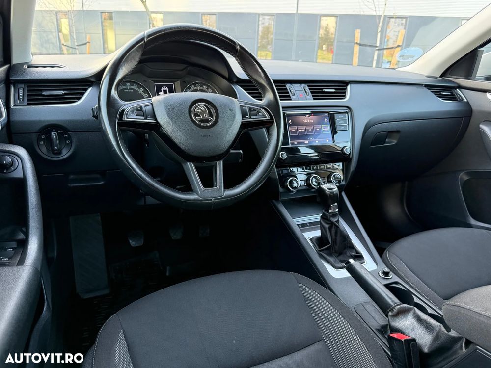 Skoda Octavia - 19
