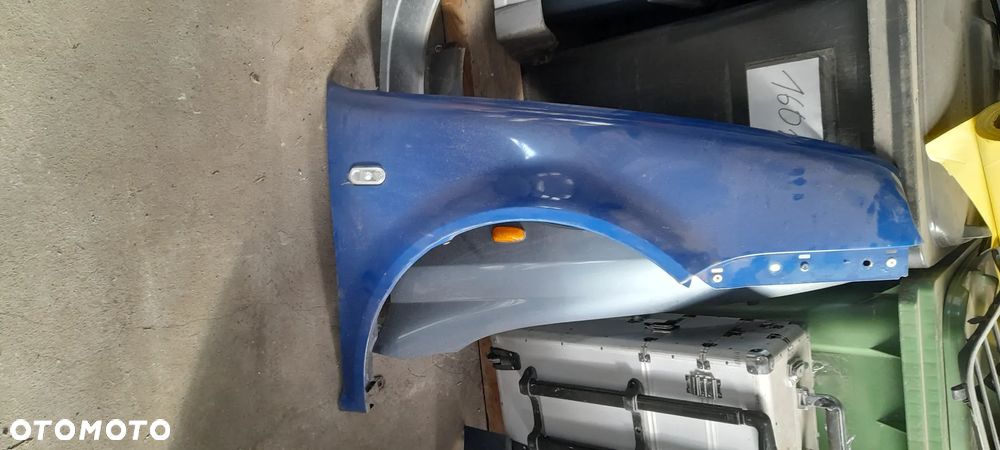 GOLF 4 błotnik prawy