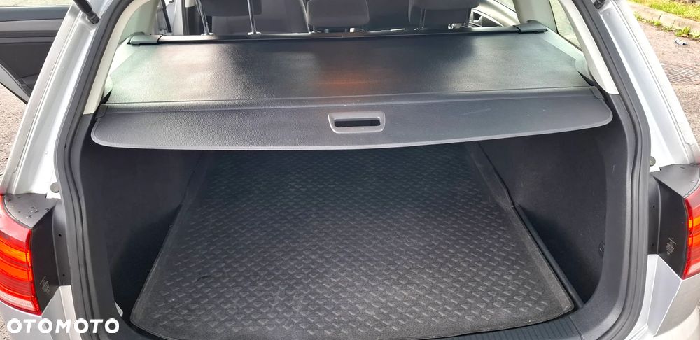 Volkswagen Golf 1.5 TSI BMT Comfortline DSG - 17
