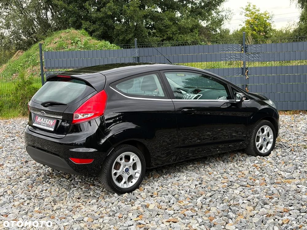 Ford Fiesta 1.25 Titanium X - 22