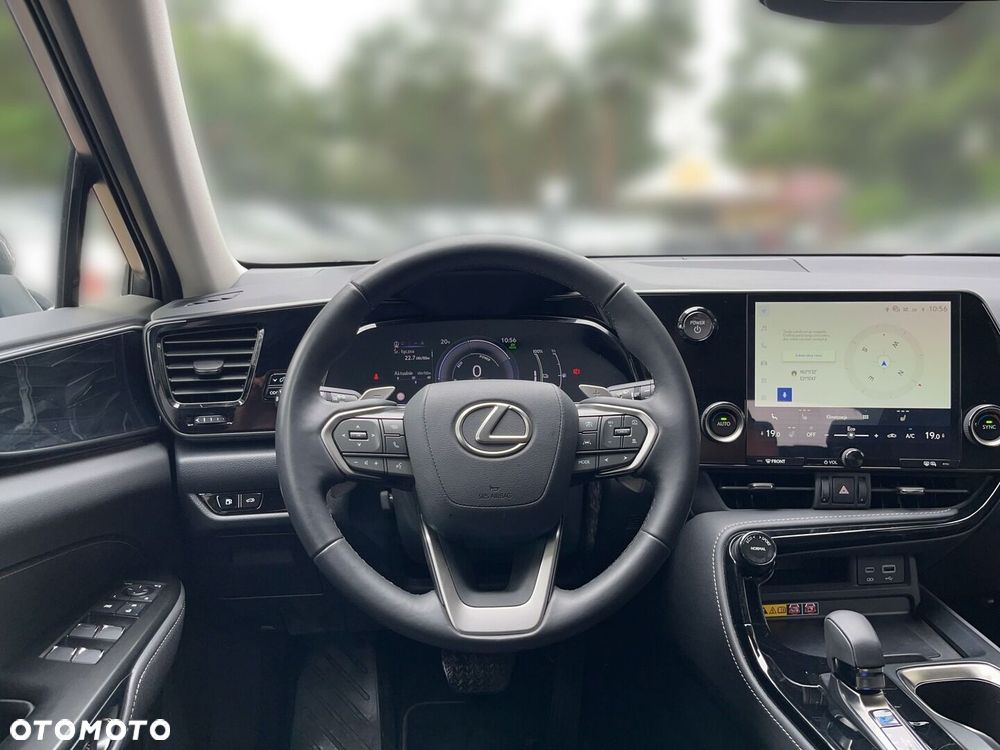 Lexus NX - 7