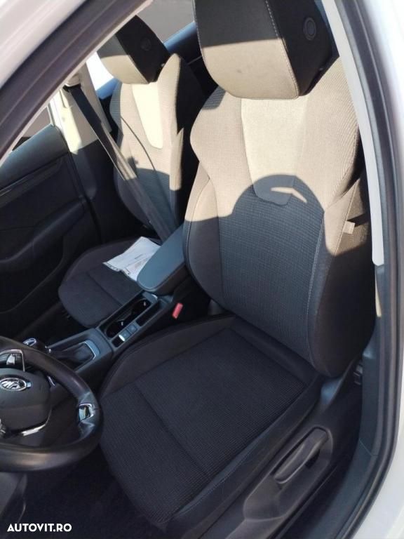 Skoda Octavia 2.0 TDI Edition - 9