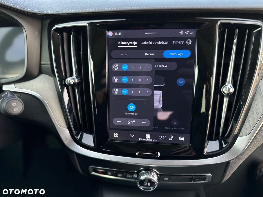 Volvo V60 B4 B Ultra Dark - 24
