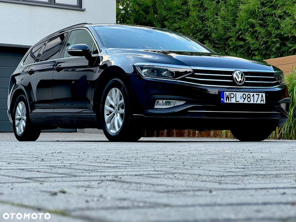 Volkswagen Passat 1.6 TDI SCR DSG Trendline - 10