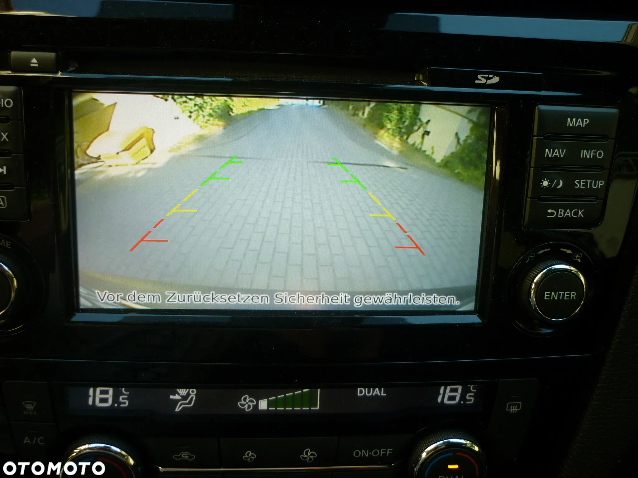 Nissan Qashqai 1.2 DIG-T N-Connecta - 19