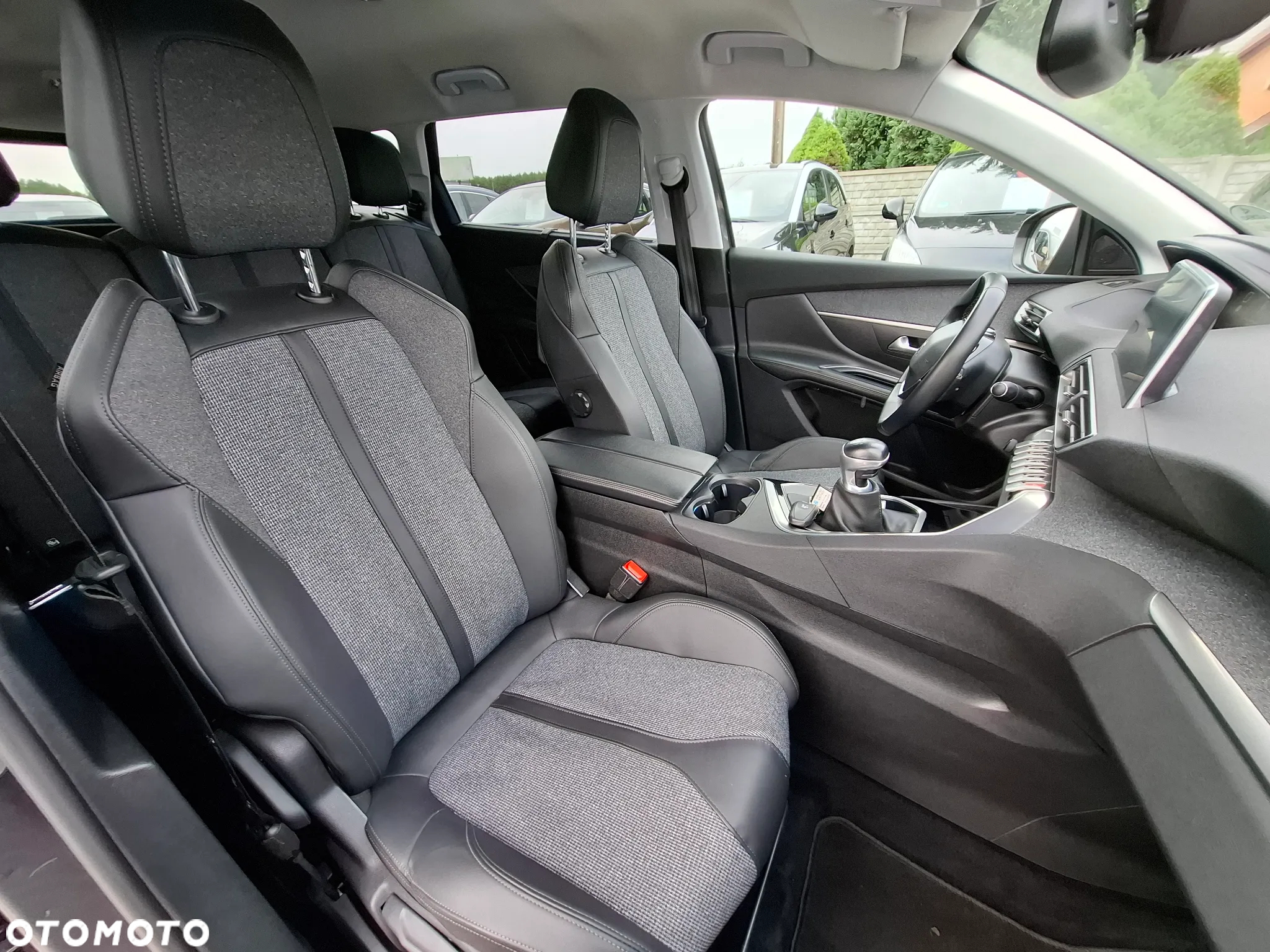 Peugeot 5008 1.5 BlueHDi Active S&S - 26