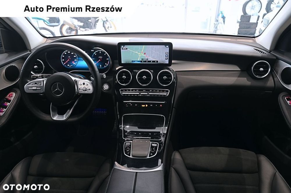 Mercedes-Benz GLC - 14