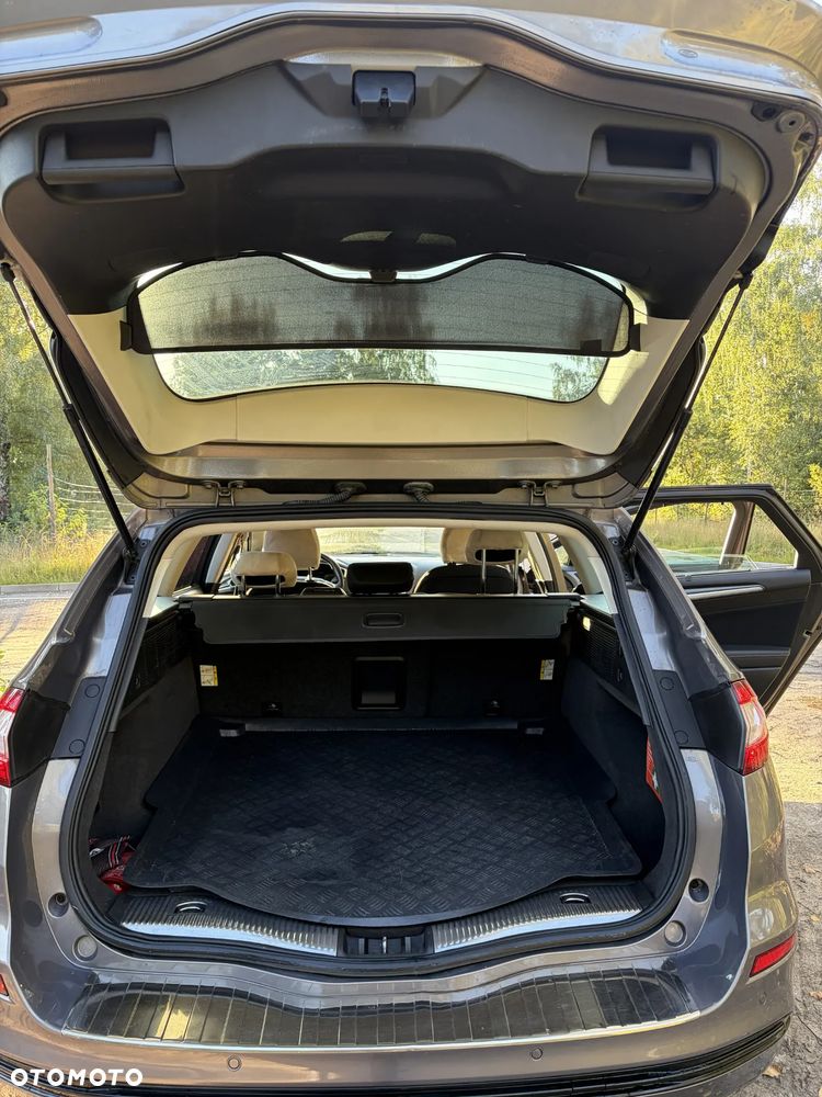Ford Mondeo - 11