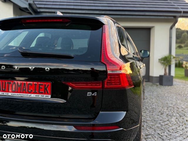 Volvo XC 60 B4 D Geartronic Momentum Pro - 9