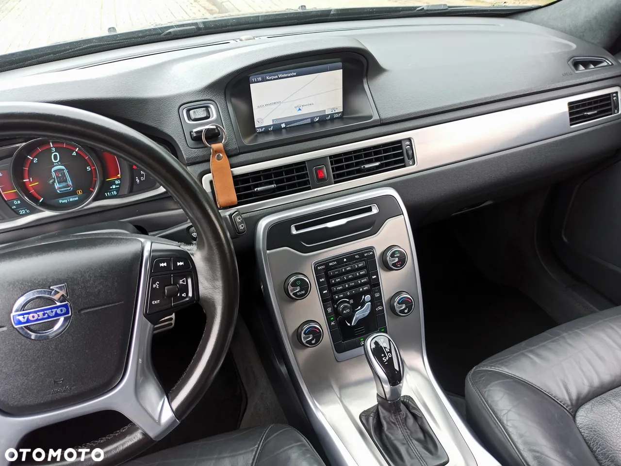 Volvo V70 D4 Geartronic Summum - 16