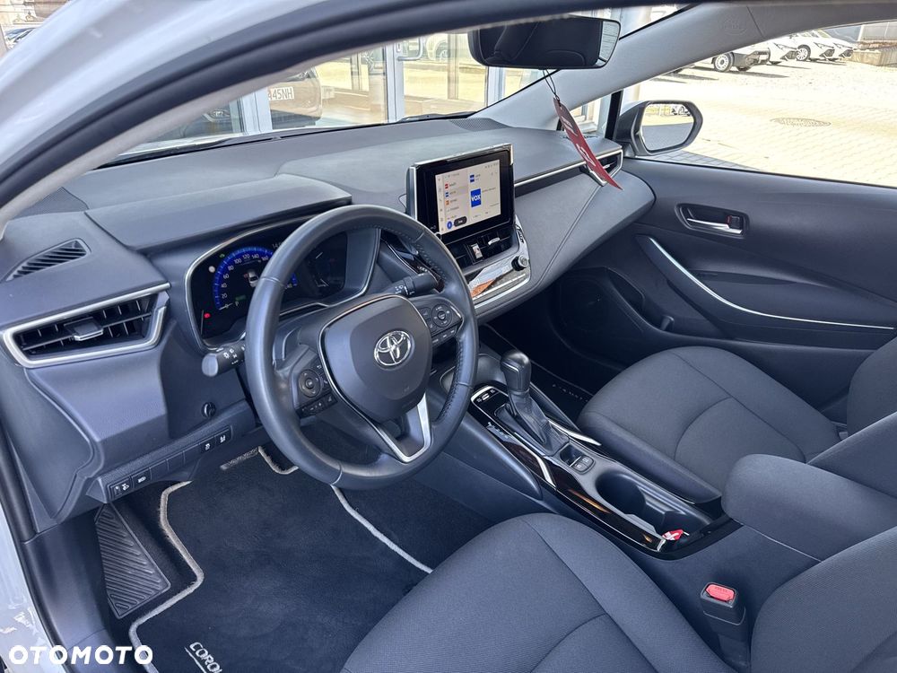 Toyota Corolla 1.8 Hybrid Comfort - 12