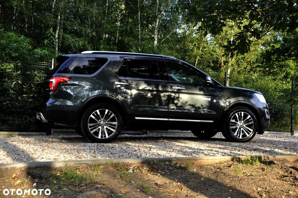 Ford Explorer - 14